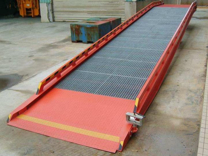 移動登車橋