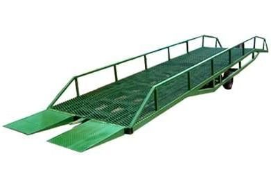 移動式登車橋設備有什么特點呢？好用嗎？
