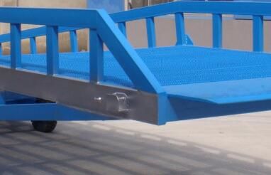 湖北移動登車橋與移動登車臺有什么區(qū)別呢？